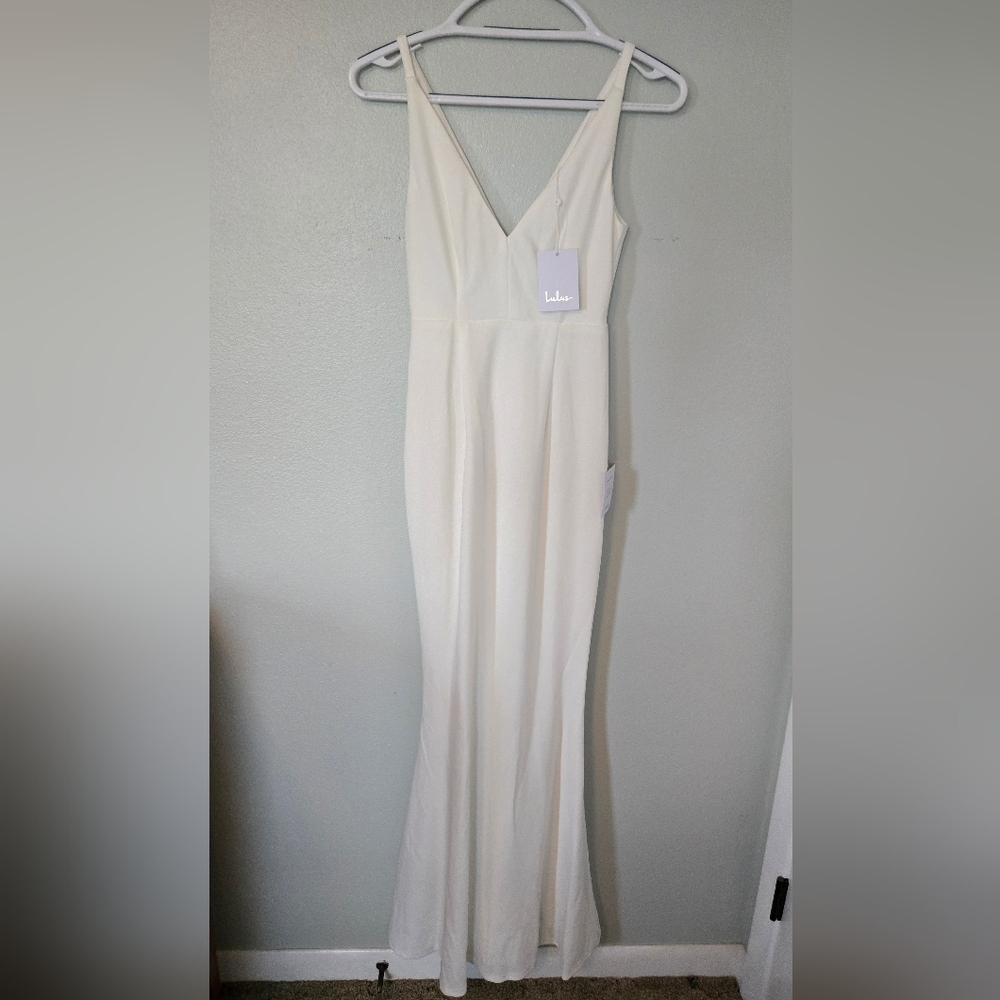 Lulus | NWT White Mermaid Gown Size XS - Picture 2 of 7
